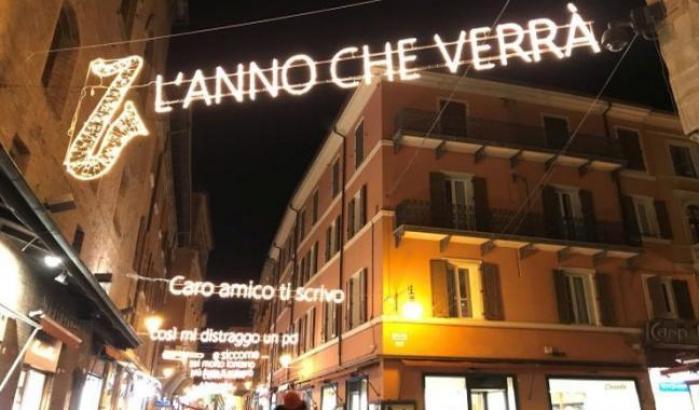 "Futura" illumina Bologna. Dalla la scrisse al Checkpoint Charlie accanto a Phil Collins