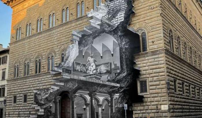 Palazzo Strozzi "ferito": l'installazione di JR che riflette sul Covid