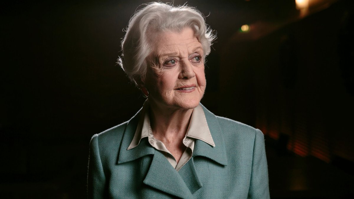 Angela Lansbury,  un anno fa ci lasciava "La signora in giallo": tutti i film della sua carriera