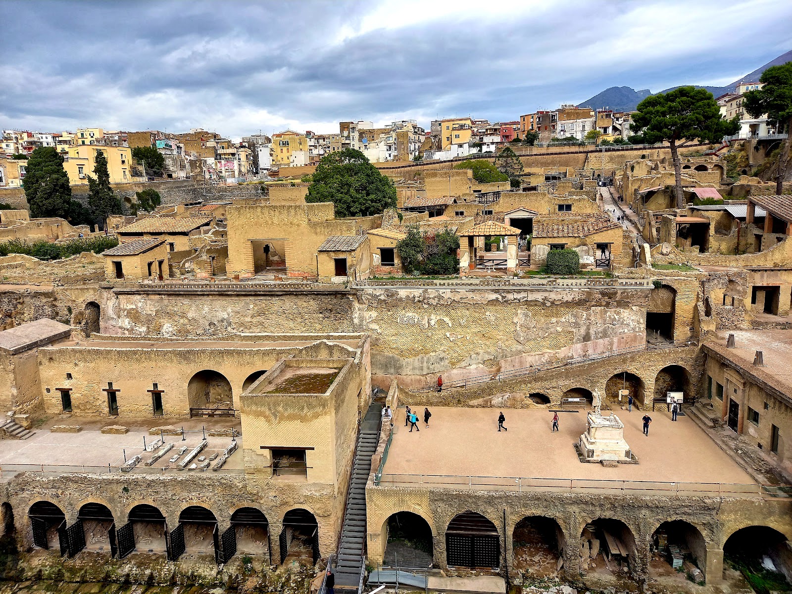 Riprendono le visite al Teatro Antico di Ercolano