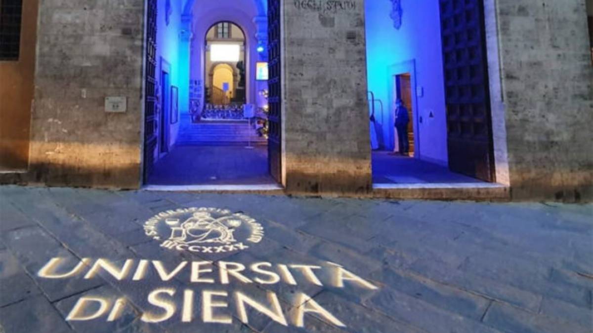 La scelta di non finanziare l’operetta dei Goliardi provoca un acceso dibattito