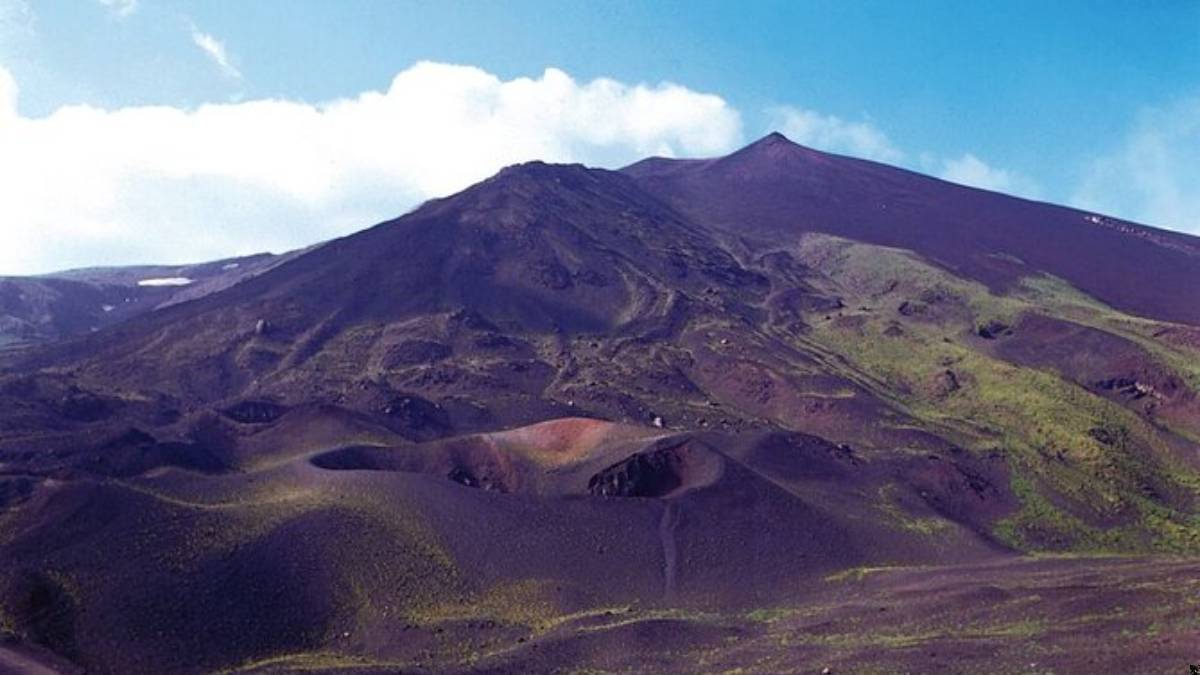 “Mount Etna”: un laboratorio di ricerca tra architettura e tutela del paesaggio