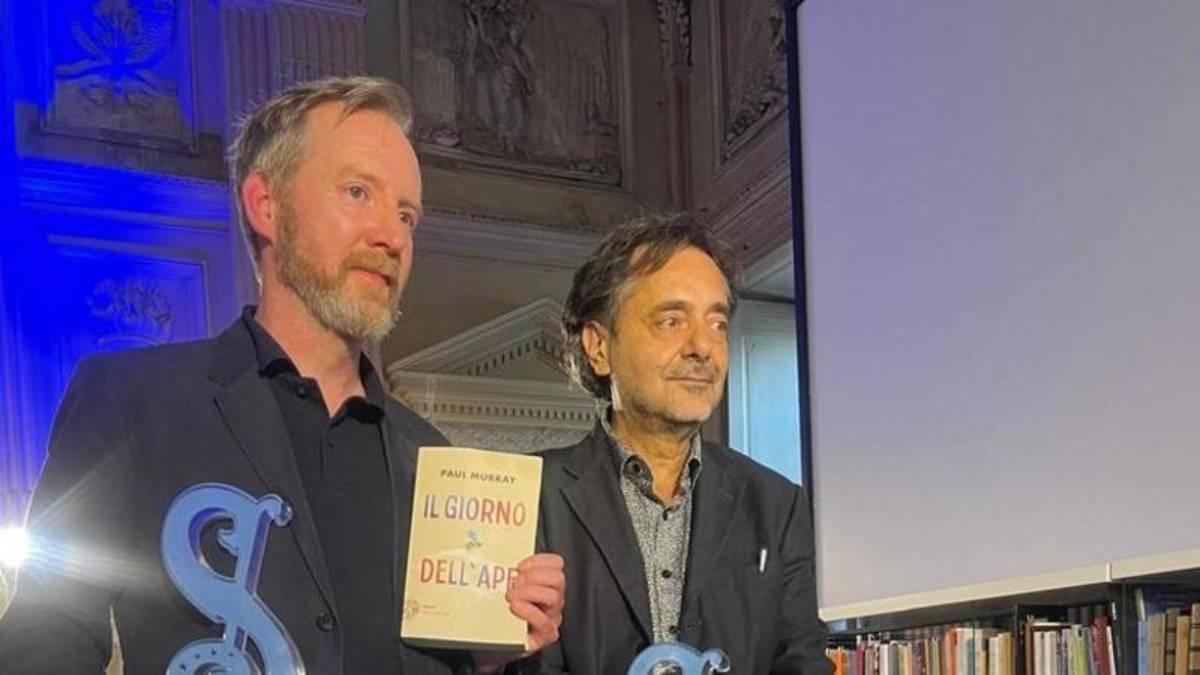 In foto lo scrittore Murray e il traduttore Tommaso Pincio