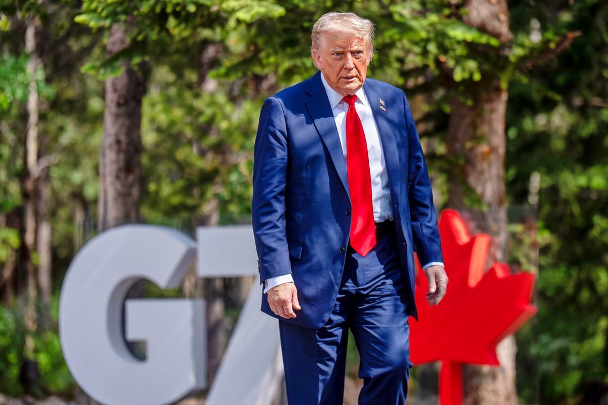 Iran: Trump partecipa alla guerra di Netanyahu e fa bombardare tre siti del programma di Teheran