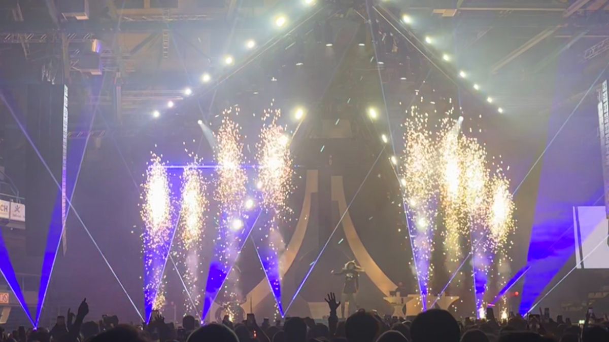 “Ma noi siamo fuoco”: calore al concerto di Annalisa