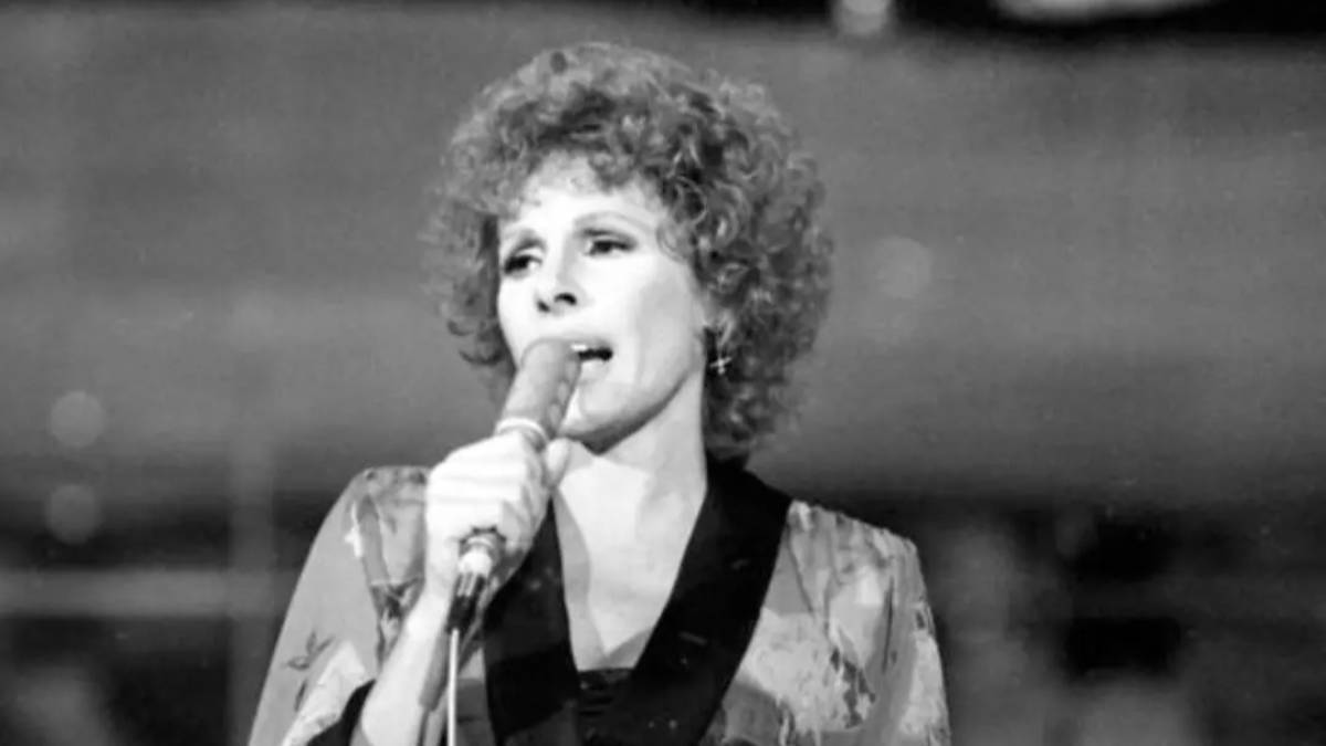 Tanti successi per la sua inconfondibile voce