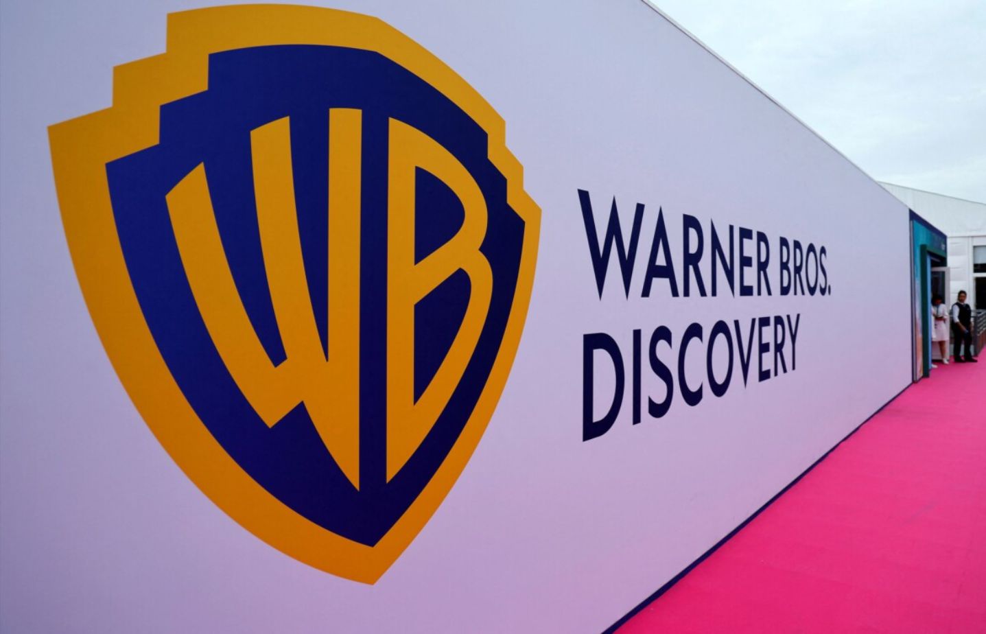 Netflix compra Warner Bros Discovery: il colosso che può cambiare per sempre l’industria cinematografica