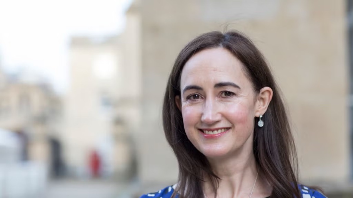 Addio a Sophie Kinsella, scrittrice britannica e autrice di “I love Shopping”