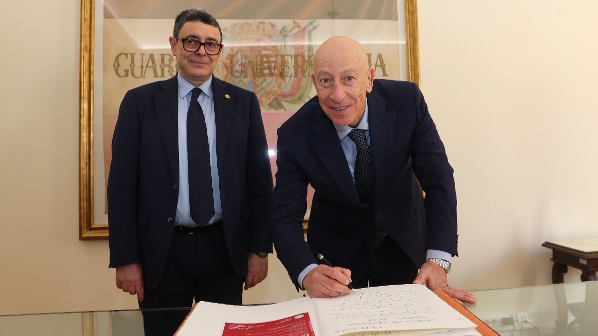 Tra scienza e innovazione: Dario Neri riceve la Laurea ad honorem in Medical Biotechnologies