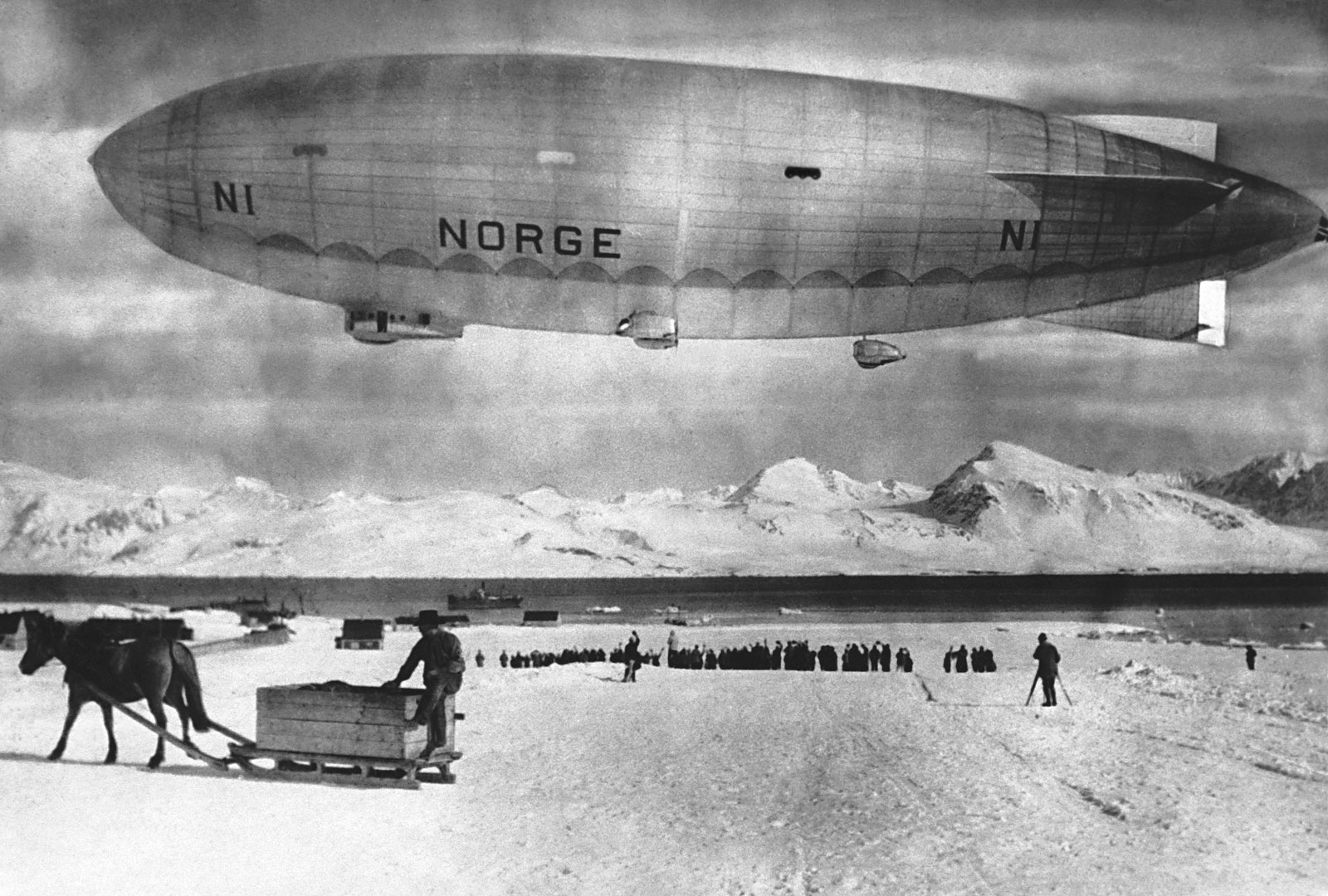 norge 100 anni dalla spedizione del "Norge", il primo aereo a sorvolare il Polo Nord