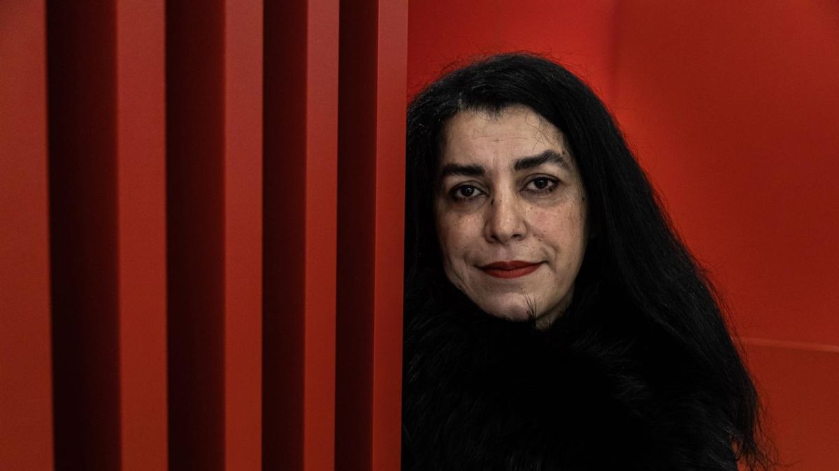 Addio a Marjane Satrapi, la voce che raccontò l’Iran attraverso “Persepolis”