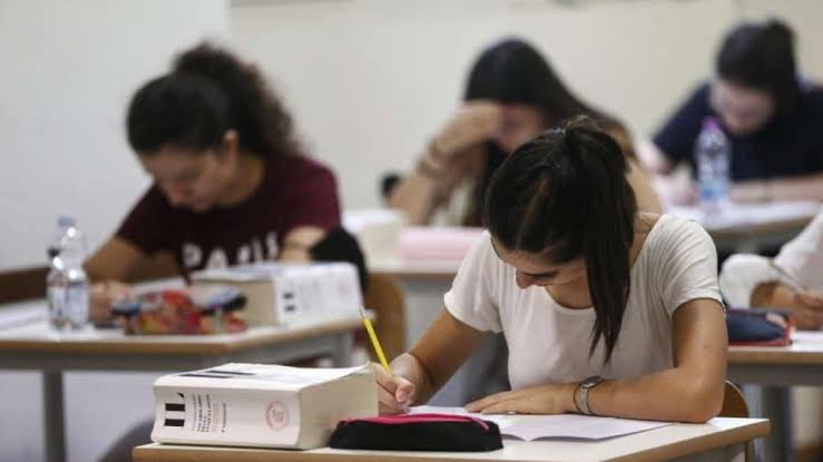 IMG_0412 Maturità 2026, Pavese e Brancati protagonisti della prima prova: oltre 527mila studenti alle prese con il tema d’italiano