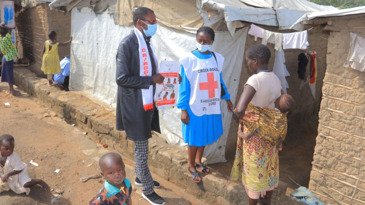 Ebola, tra reale minaccia e i definanziamenti all'OMS
