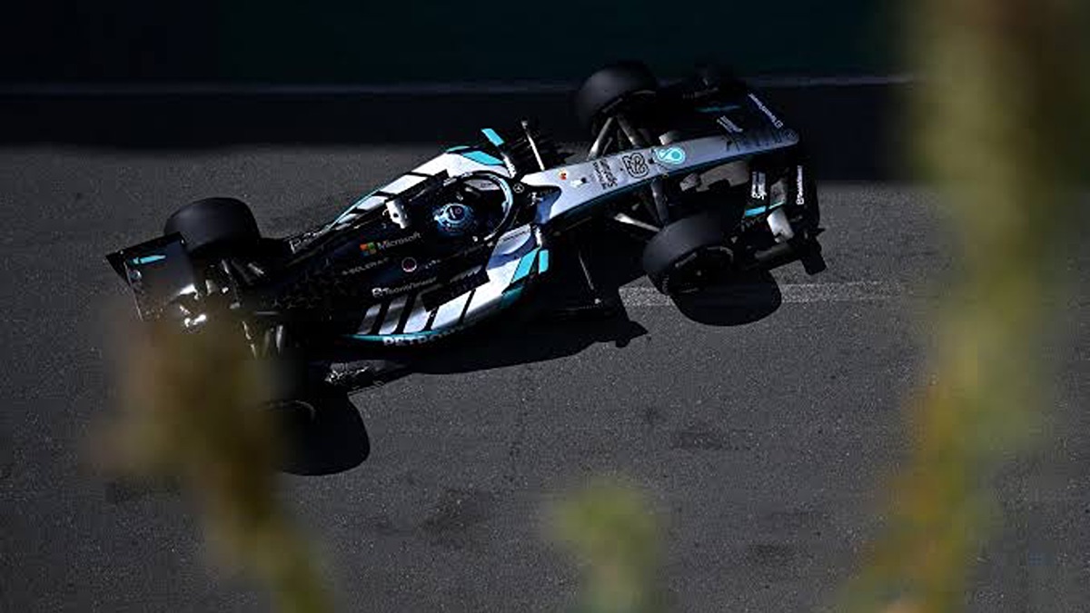Russell padrone di Baku con una vittoria da manuale